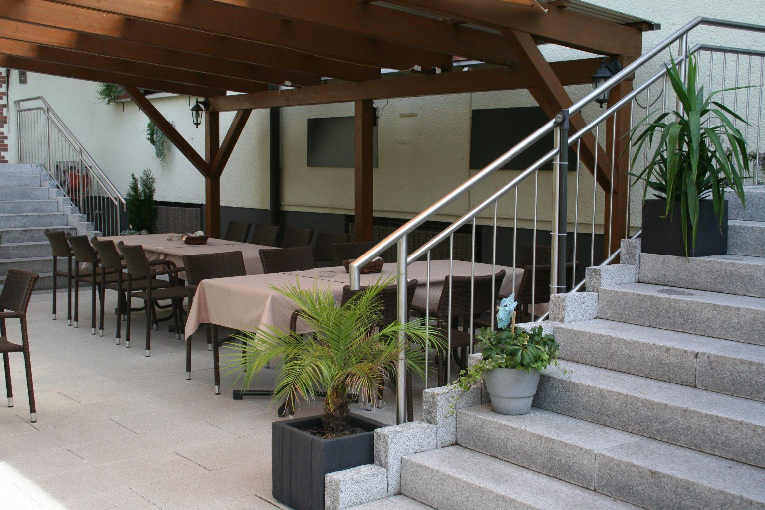 Gedeckter Tisch im Züchterheim